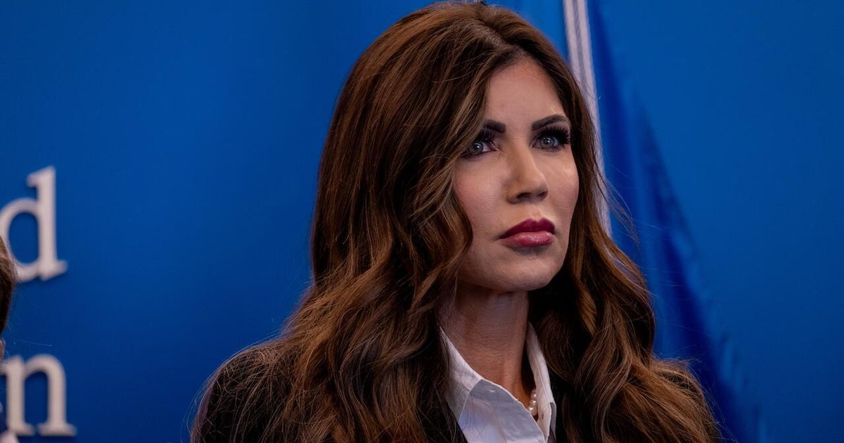 Judge delays termination of legal status for immigrants from Honduras, Nepal and Nicaragua Judge delays termination of legal status for immigrants from Honduras, Nepal and Nicaragua