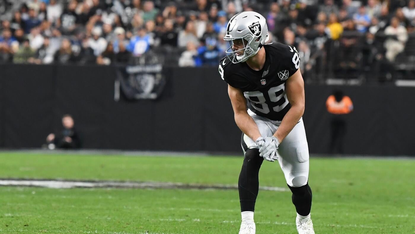 Fantasy football 2025 rankings, draft prep: Model releases QB, RB, WR, TE picks, NFL cheat sheets, ADP, tiers
Fantasy football 2025 rankings, draft prep: Model releases QB, RB, WR, TE picks, NFL cheat sheets, ADP, tiers