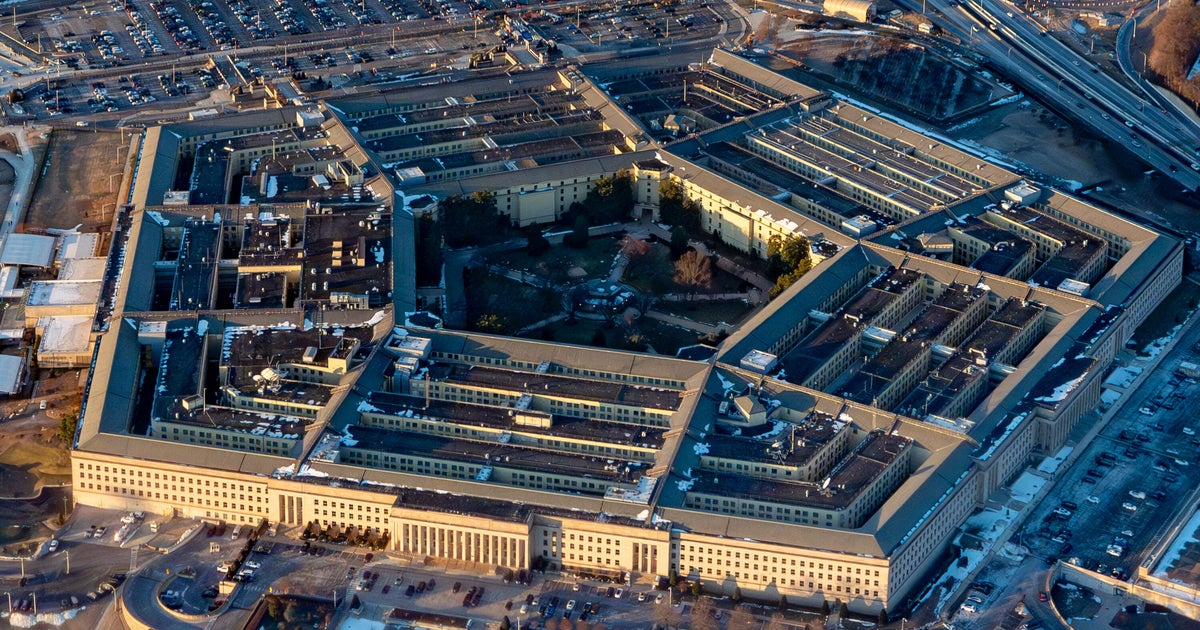 Defense Dept. to send up to 600 military attorneys to serve as immigration judges Defense Dept. to send up to 600 military attorneys to serve as immigration judges