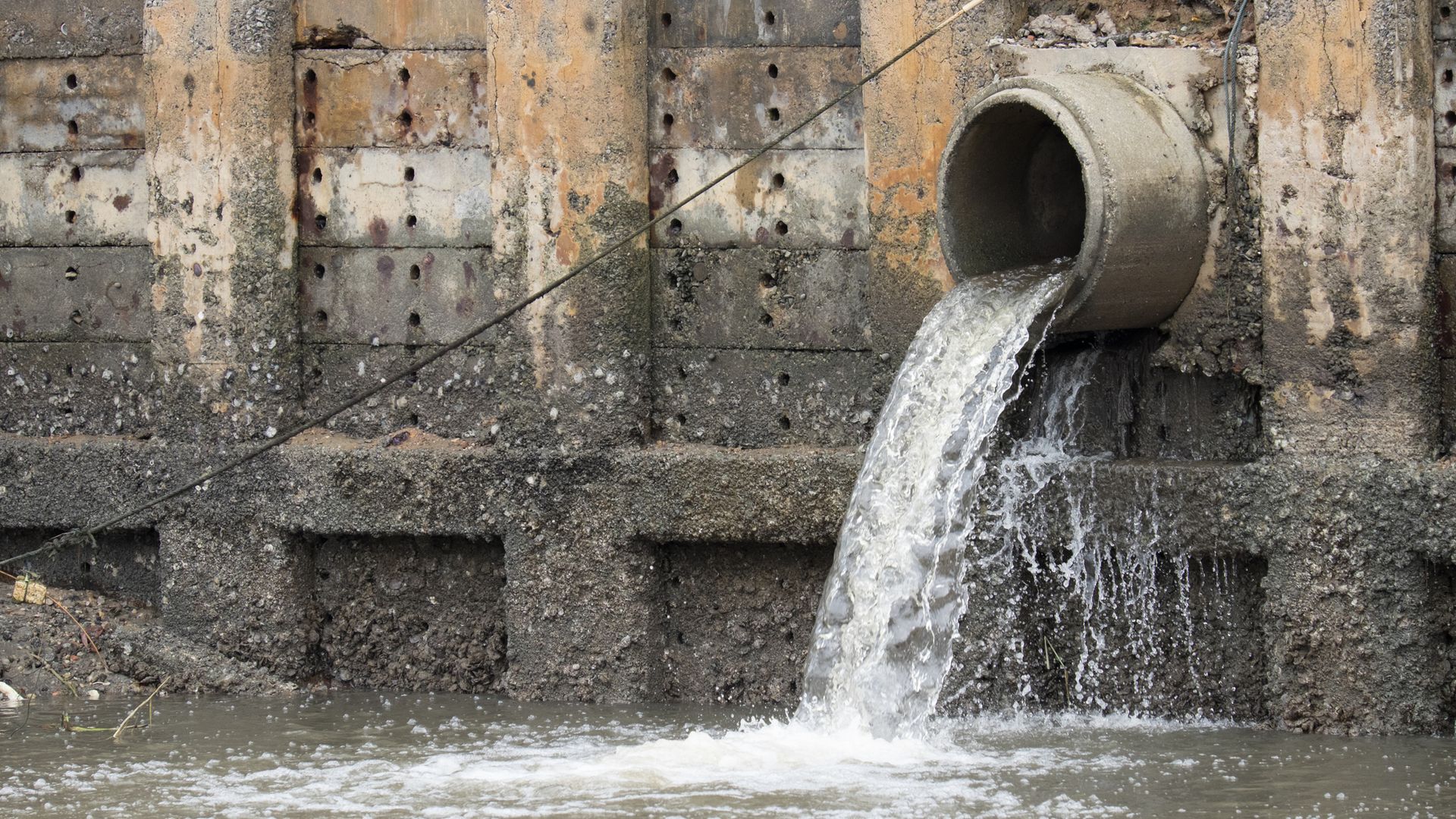 Water firms fined £87m for sewage failures Water firms fined £87m for sewage failures