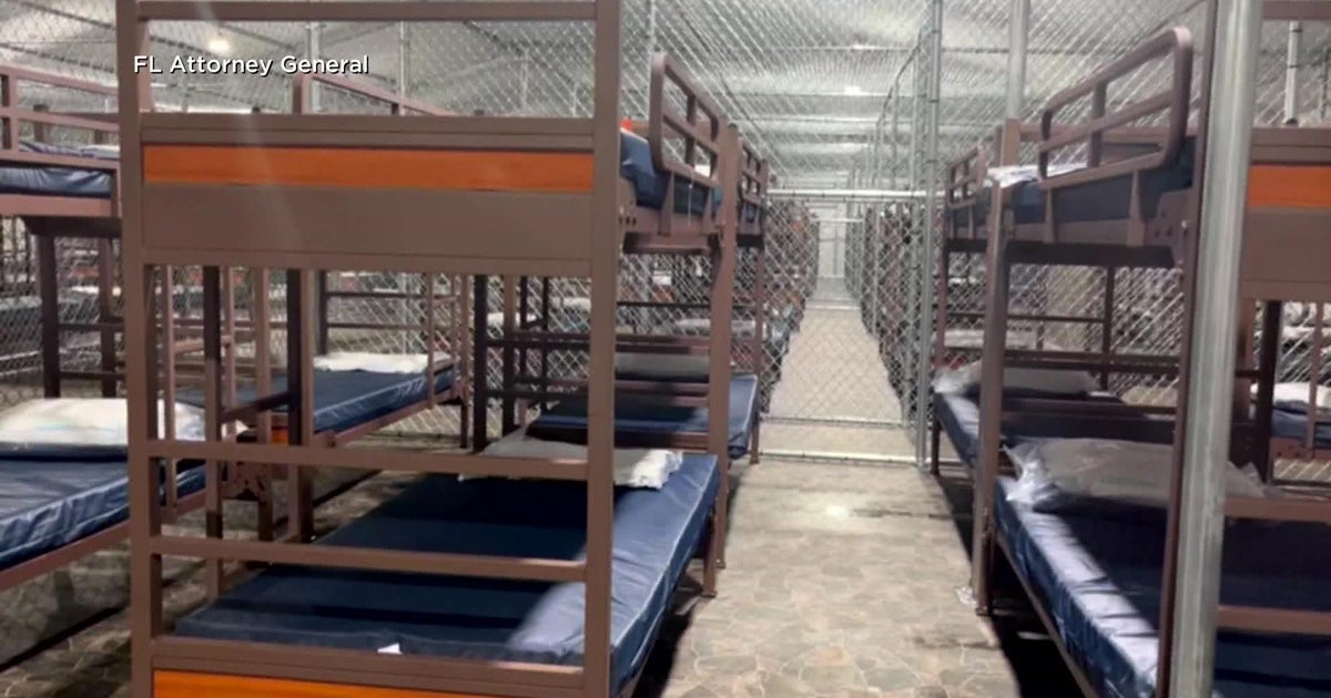 Florida lawmakers visit Alligator Alcatraz after weeks of being denied entry Florida lawmakers visit Alligator Alcatraz after weeks of being denied entry