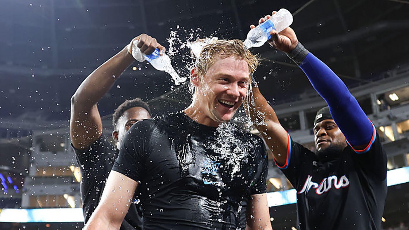 Marlins' Kyle Stowers makes MLB history with two-homer game in walk-off win over Royals
Marlins' Kyle Stowers makes MLB history with two-homer game in walk-off win over Royals