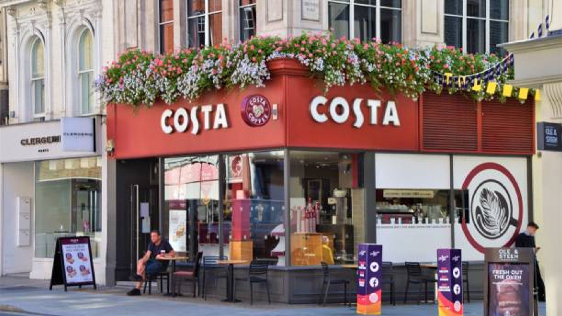 Coca-Cola brews up sale of high street coffee giant Costa Coca-Cola brews up sale of high street coffee giant Costa