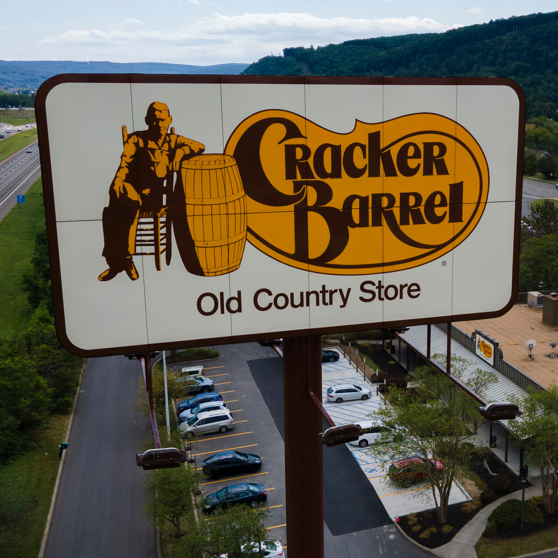 Cracker Barrel Drops New Logo Design After Conservative Backlash Cracker Barrel Drops New Logo Design After Conservative Backlash