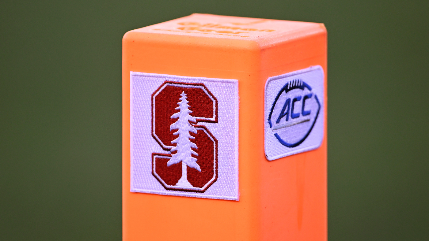 
                        Stanford hiring former Nike CEO John Donahoe as new athletic director, per report
                    