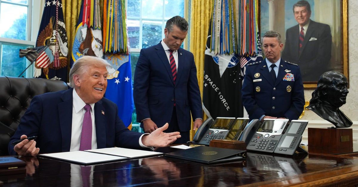 Trump signs Dept. of War order, announces 2026 G20 will be at Doral