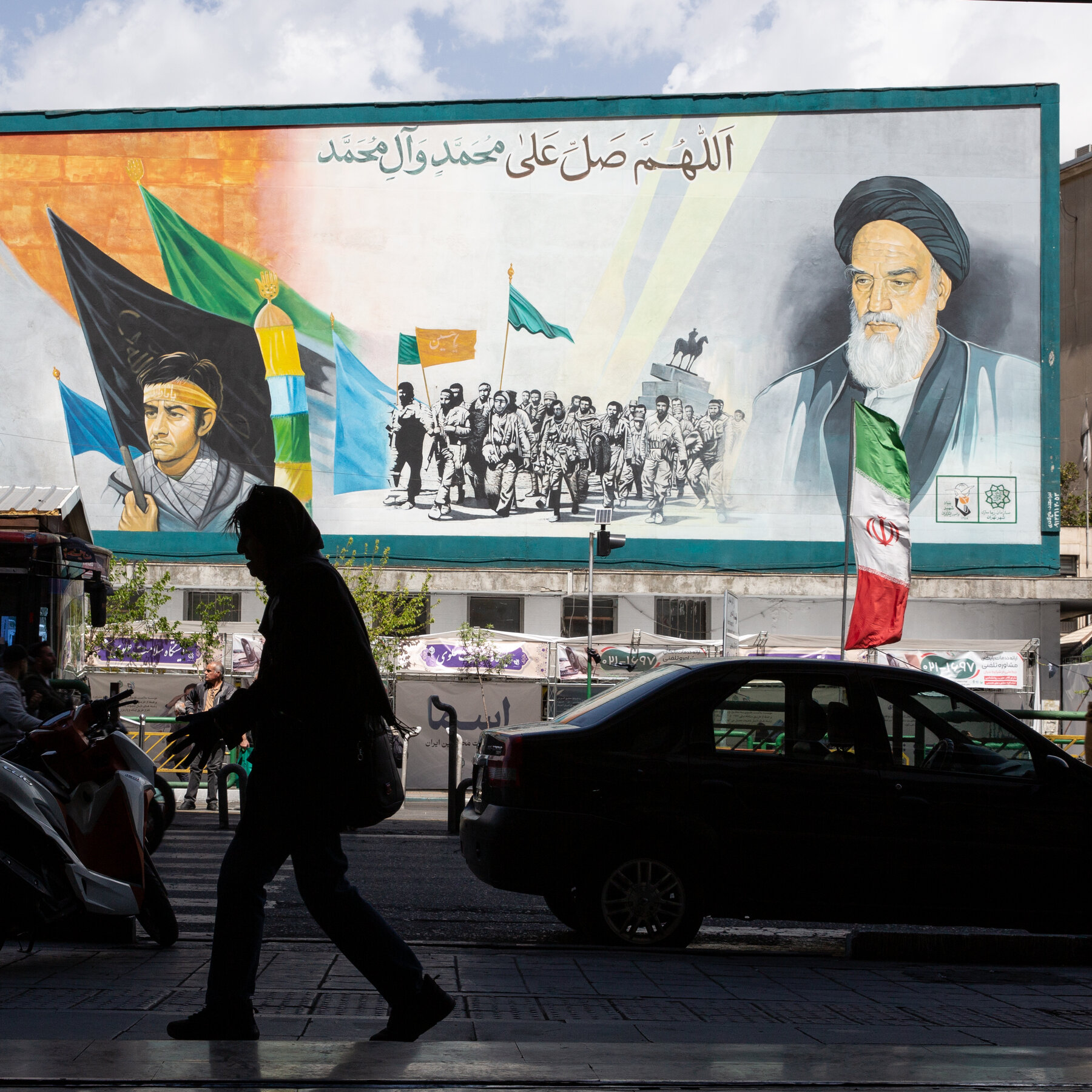 Iran War Live Updates: Trump’s Hormuz Deadline Hangs Over the Middle East