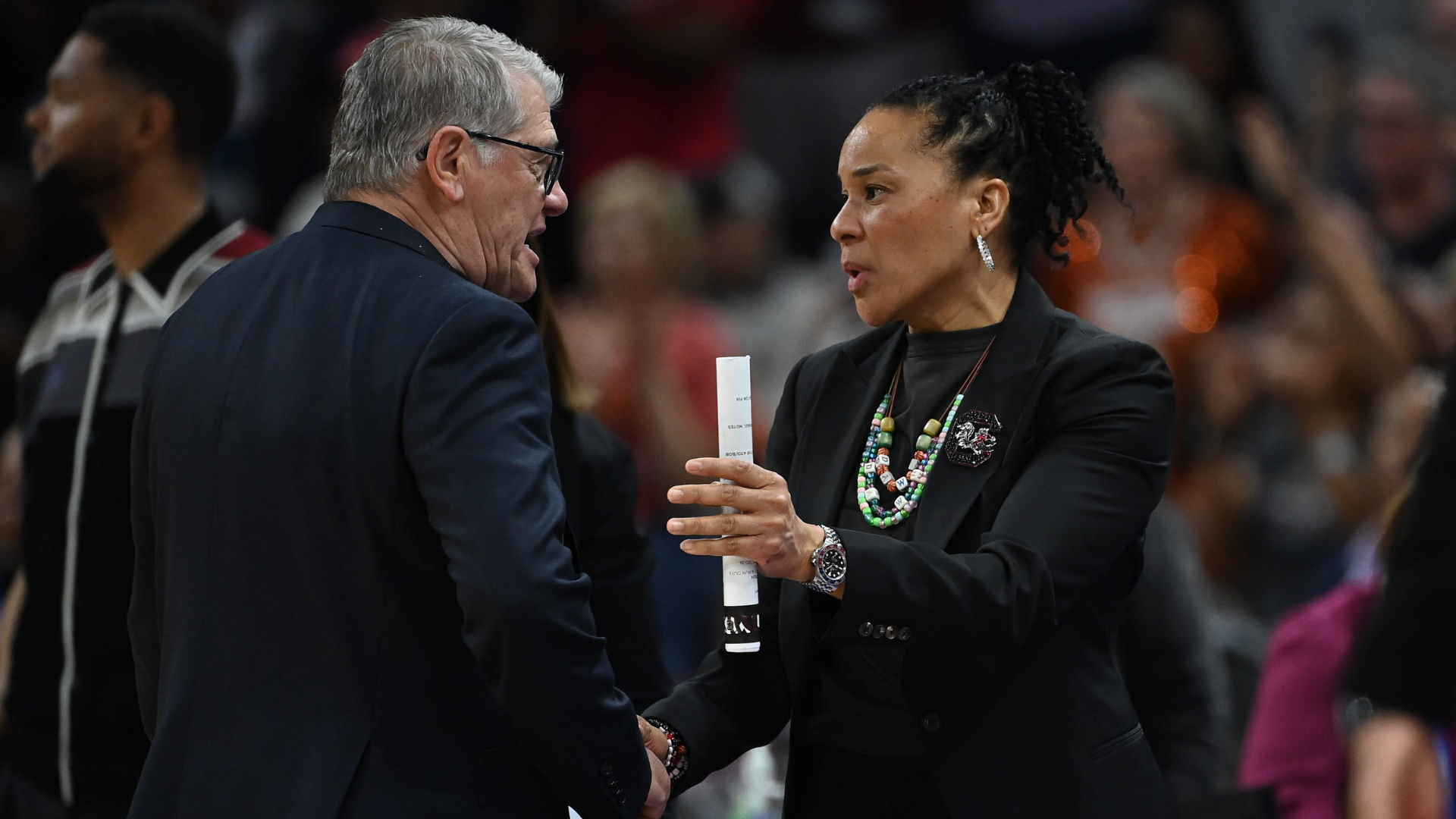 
                        Dawn Staley speaks out on Geno Auriemma incident, urges 'everyone to turn the page'
                    