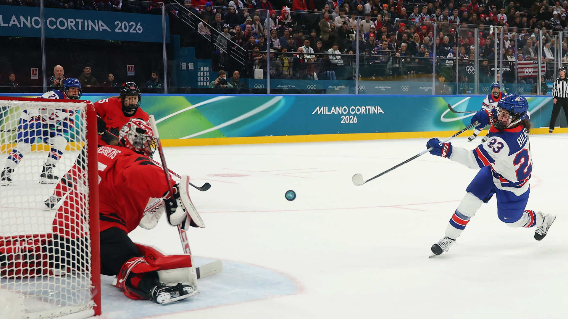 
                        Team USA routs Canada; Michigan takes over top Bracketology seed
                    