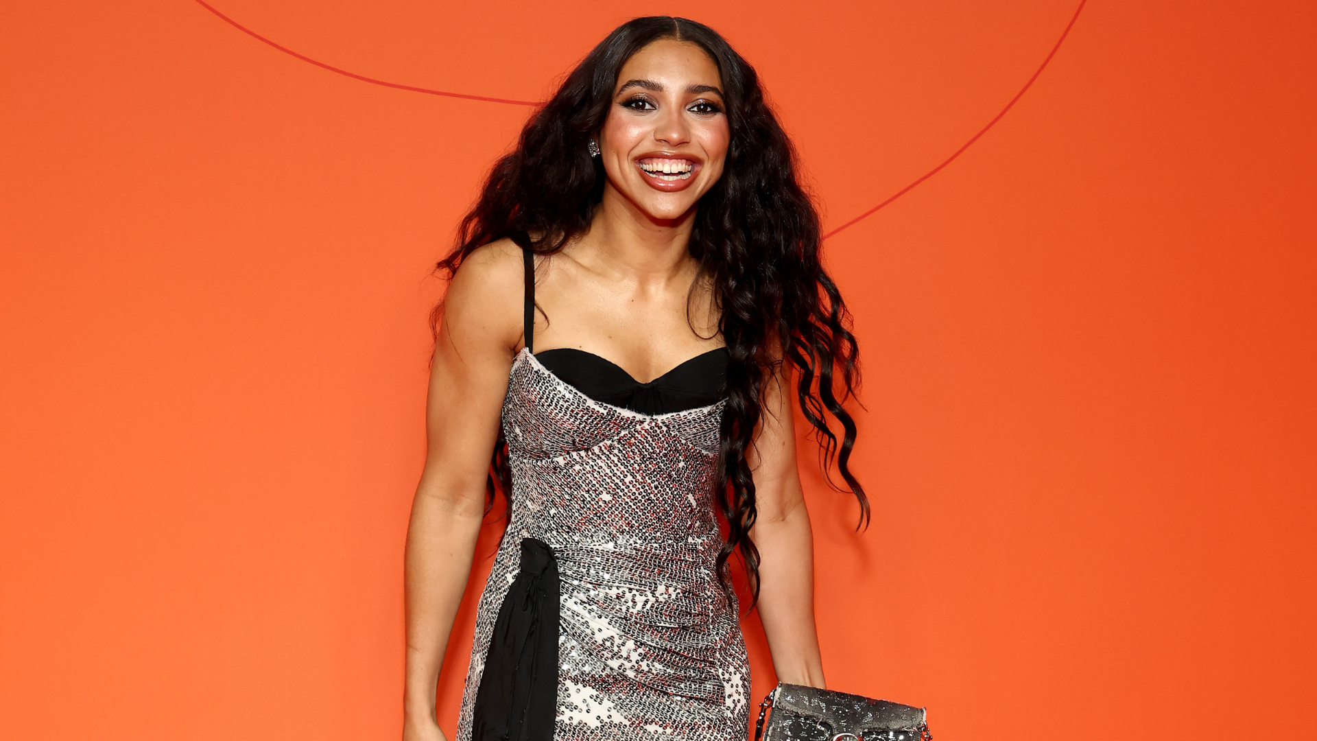 
                        2026 WNBA Draft: Azzi Fudd goes to Wings at No. 1, says chemistry with Paige Bueckers makes the fit 'easy'
                    