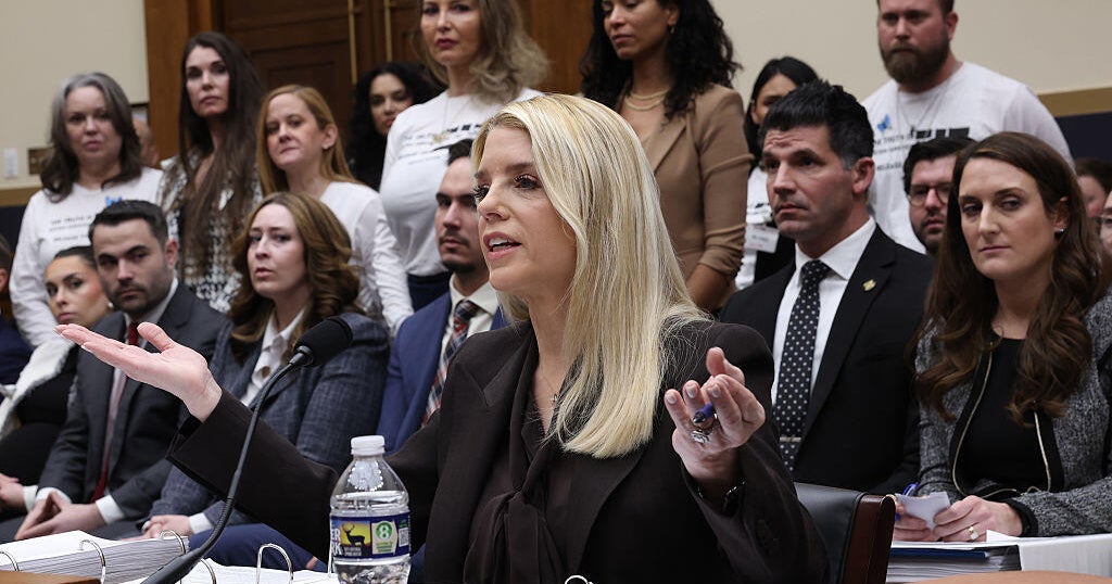 House Oversight chairman subpoenas Bondi for testimony on Epstein files