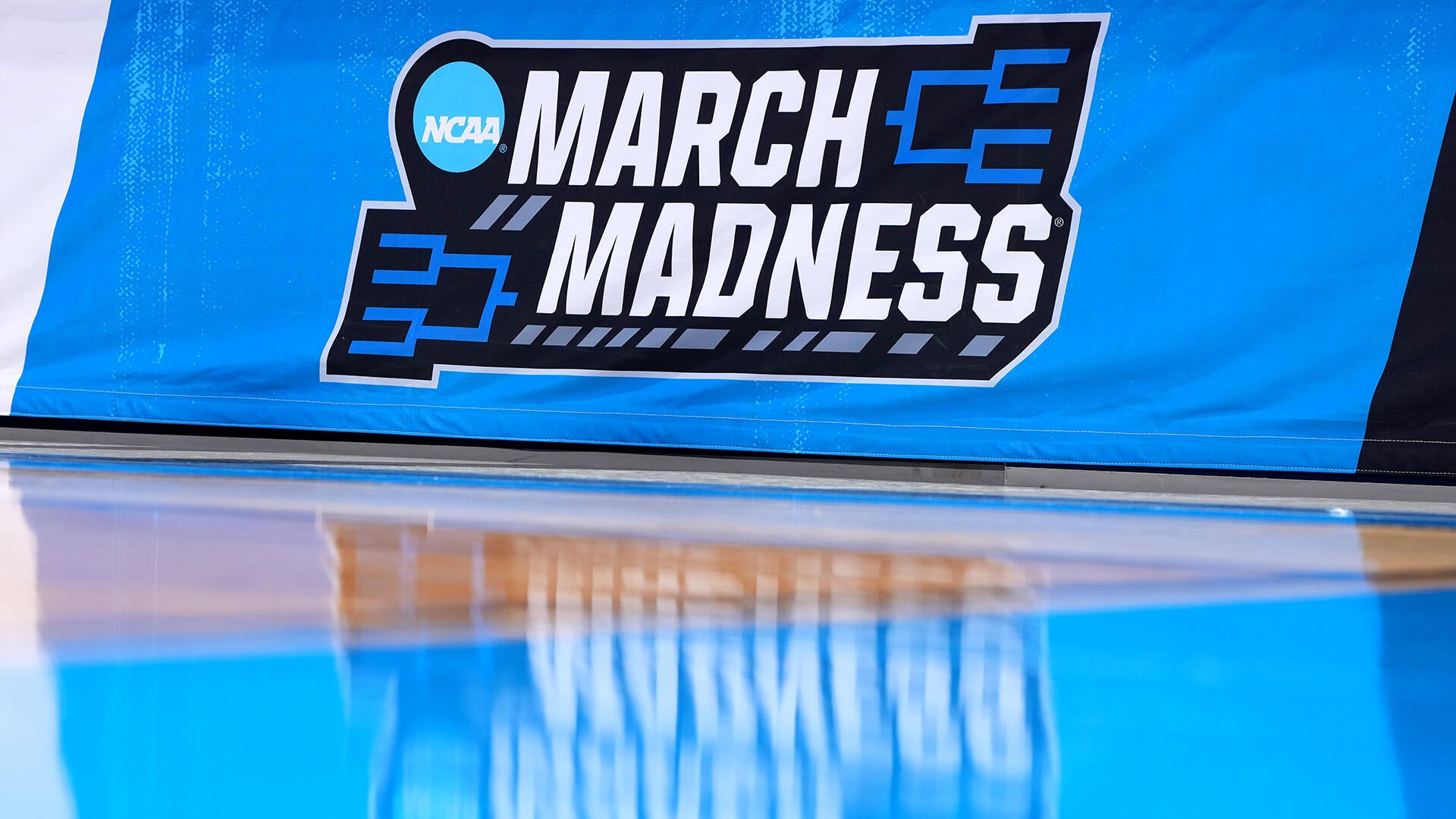 
                        2026 NCAA Tournament bracket: March Madness first round schedule, scores and tip times by region
                    