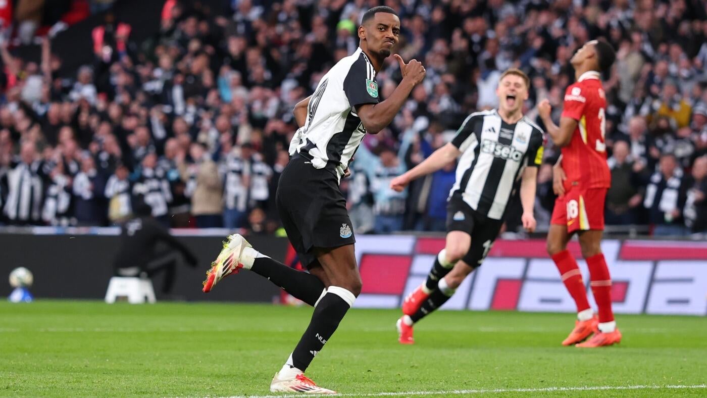 
                        Alexander Isak transfer saga: Liverpool target says promises were 'broken' and 'trust is lost' with Newcastle
                    