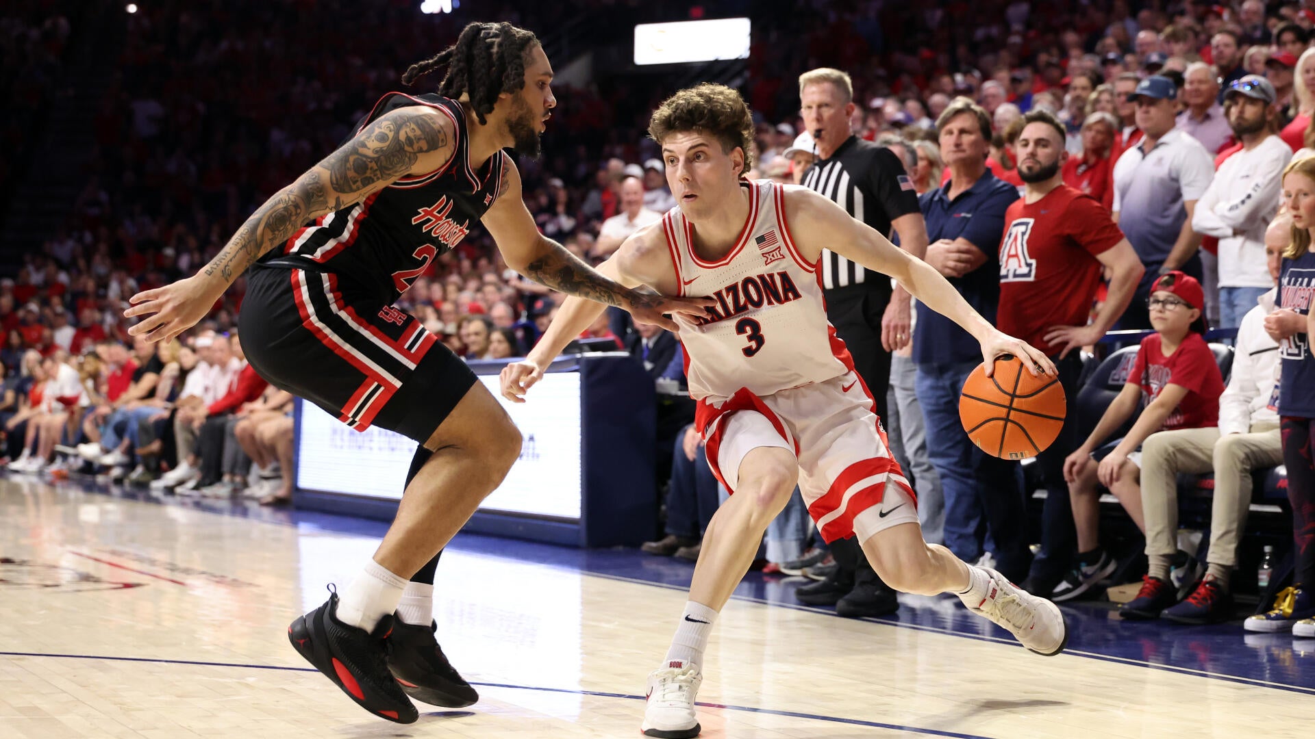 
                        College basketball picks: Predictions for Duke vs. Michigan, Arizona vs. Houston, more Top 25 games Saturday
                    