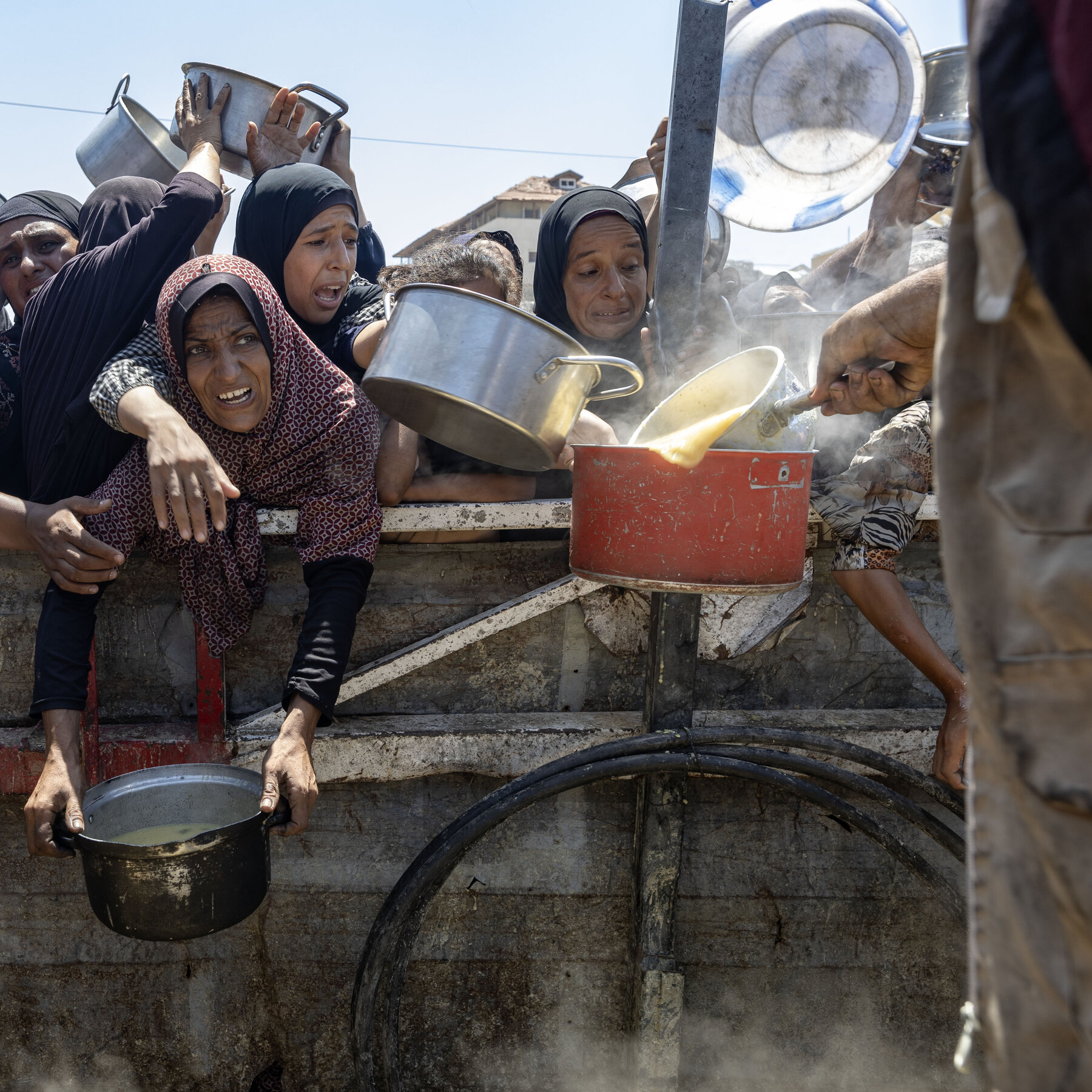 Gaza City and Surrounding Areas Officially Hit by Famine, Global Group Says