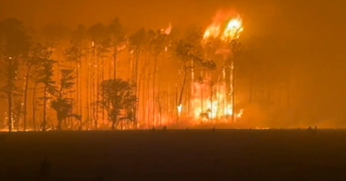 4/22: CBS Evening News