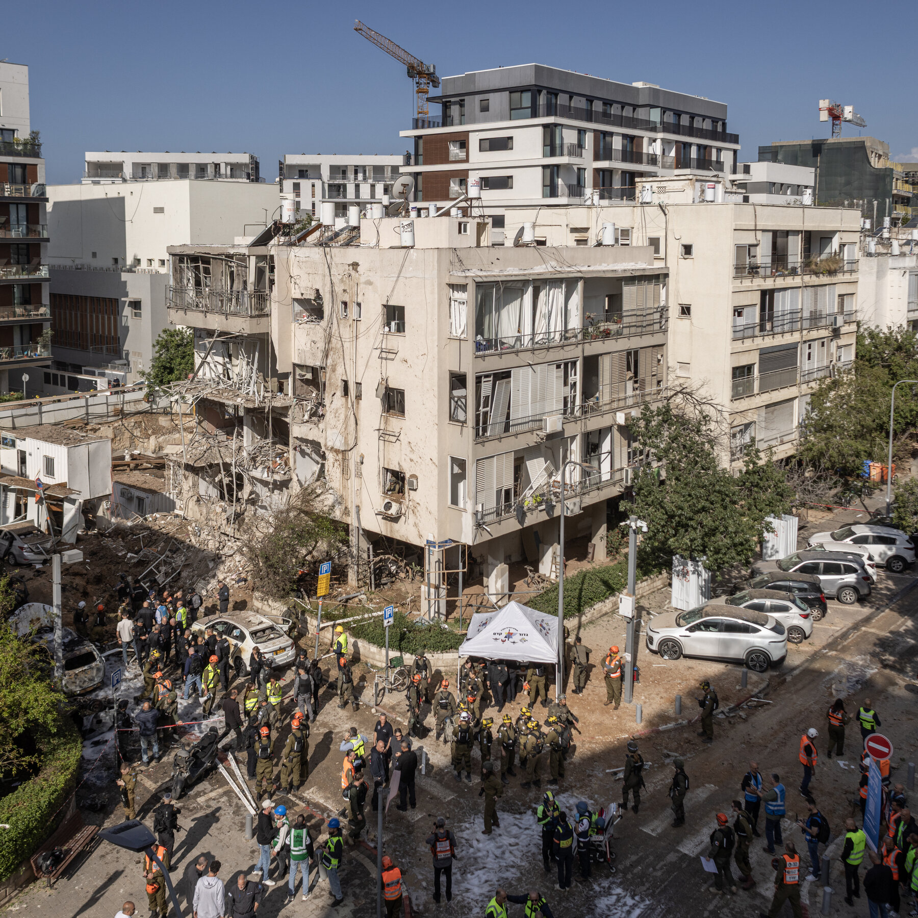 Pentagon Orders 2,000 Airborne Troops to Middle East