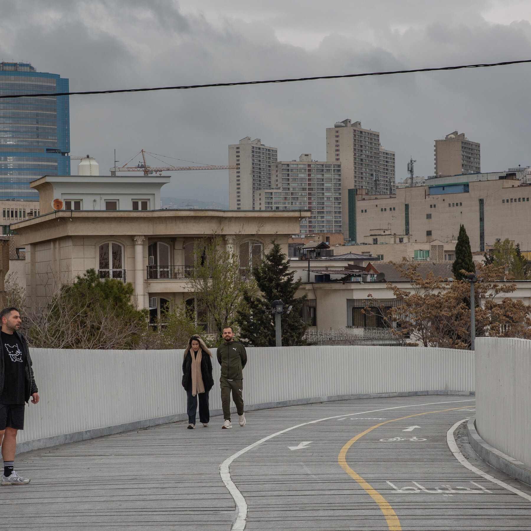 Iran War Live Updates: Tehran Dismisses U.S. Cease-Fire Offer as Israel Plans New Attacks