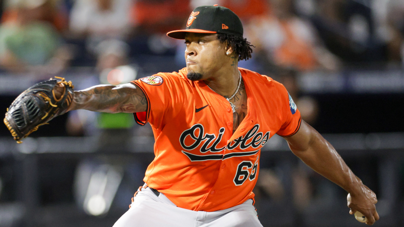 
                        MLB trade deadline rumors: Mets add bullpen help; Red Sox eye Dodgers rookie; closer '90%' sure he'll be moved
                    